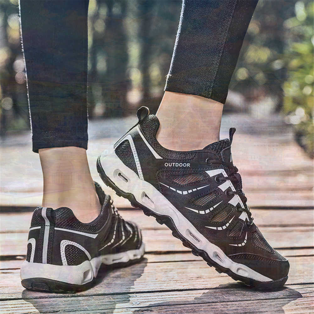 Sumer Round Tip Silver Sneaker - Indoor Sport And Outdoor Sports 리뷰 및 가격